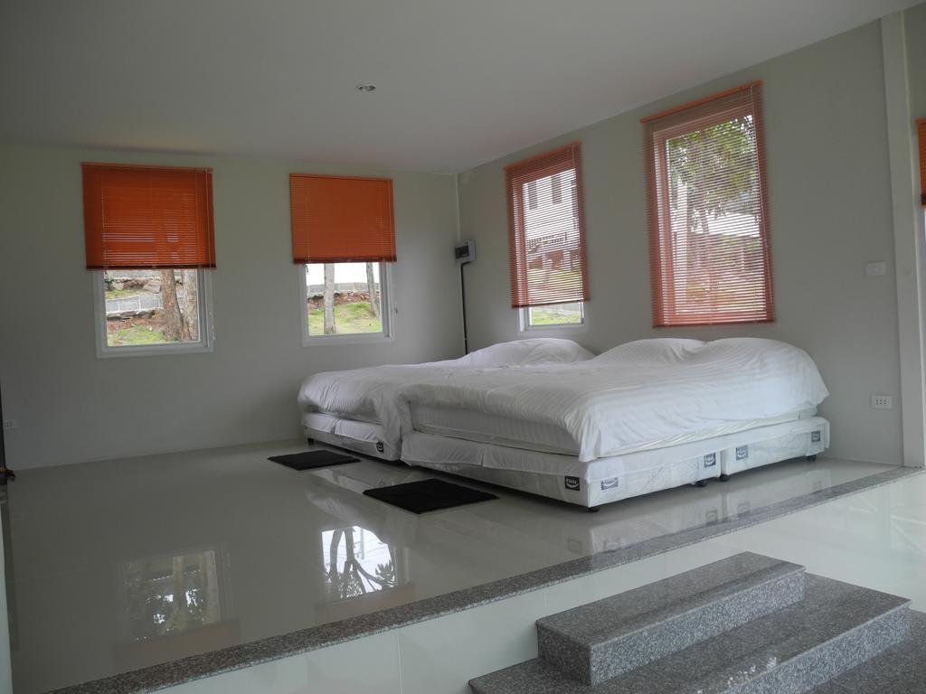 Wind Hills Hotel Nakhonratchasima Cameră foto